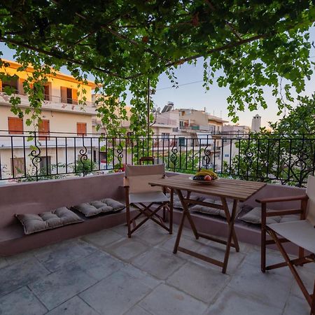 Marthas Delight Rooms Chania  ภายนอก รูปภาพ