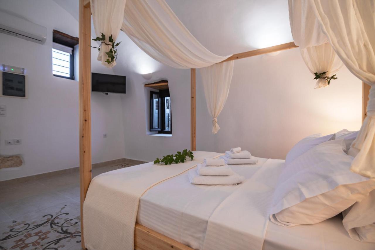 Marthas Delight Rooms Chania  ภายนอก รูปภาพ