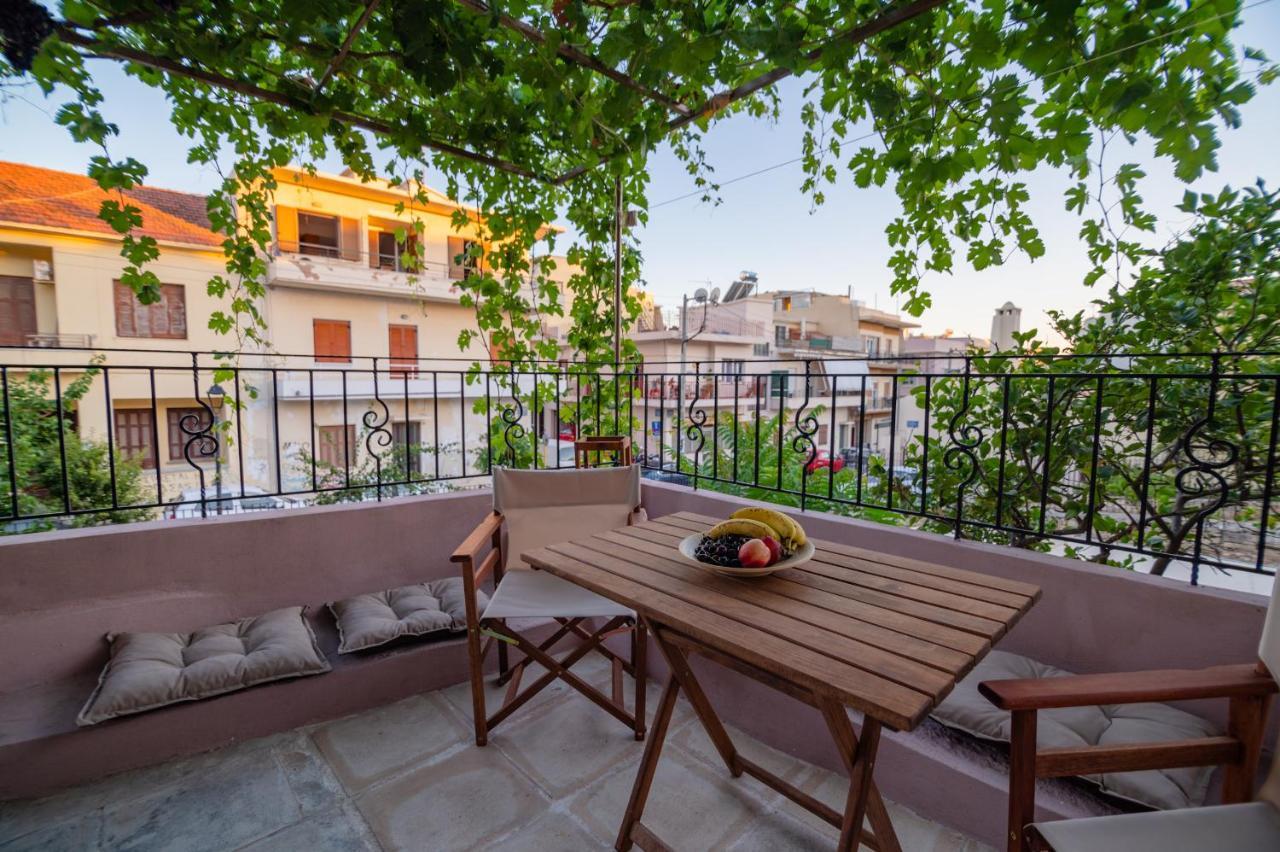 Marthas Delight Rooms Chania  ภายนอก รูปภาพ