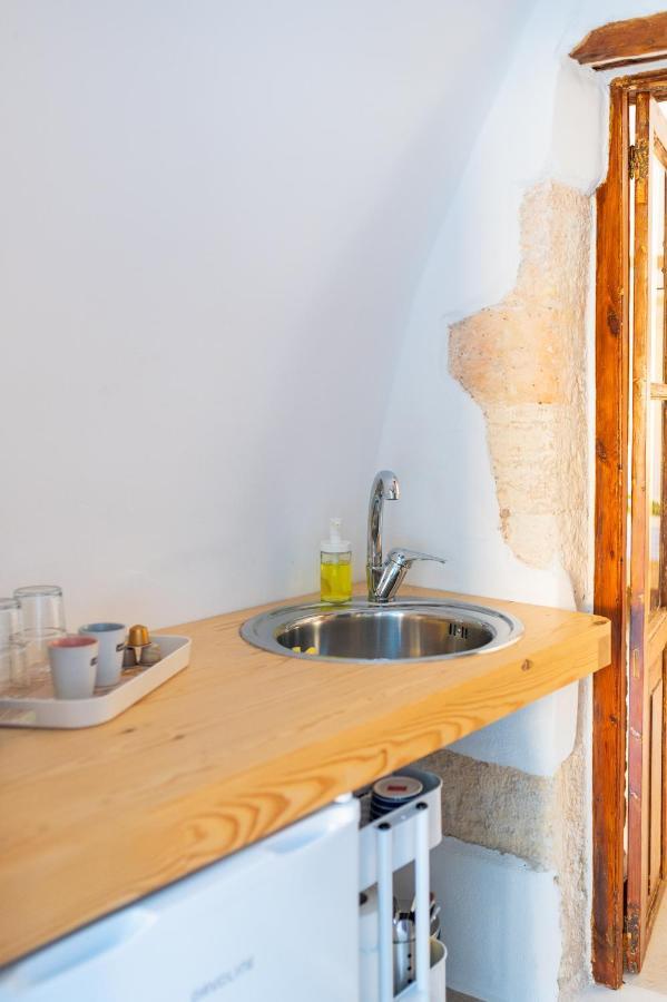 Marthas Delight Rooms Chania  ภายนอก รูปภาพ